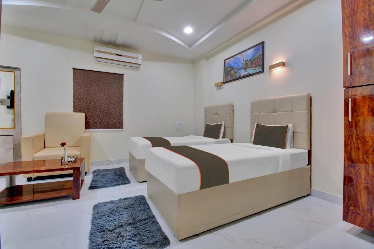 Collection O Hotel Mango Tree Khammam エクステリア 写真