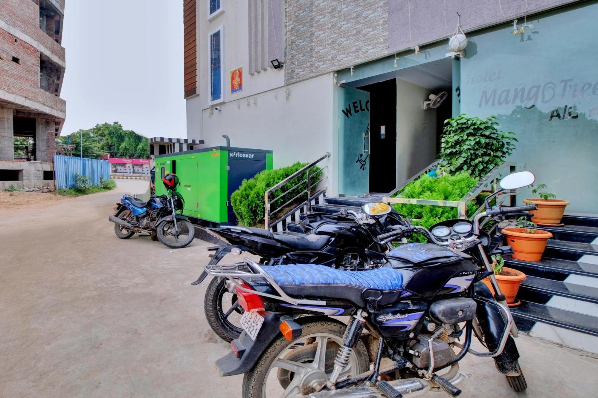 Collection O Hotel Mango Tree Khammam エクステリア 写真